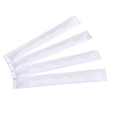 China Disposable high quality cheap bamboo toothpicks wrapped in paper for sale