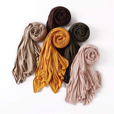 China High Quality Casual Stretch Simple Head Shawl Women Cotton Tank Hijabs Muslim Hijabs Scarf Wholesale Casual Scarves for sale