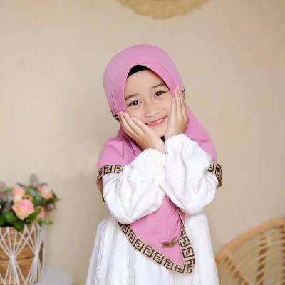 China High quality cute polyester child all size 3-7 years old Muslim Hijabs kids Hijabs snap Hijabs kids amira for sale