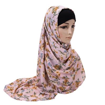 China 2021 New Popular Printed Chiffon Cotton Seersucker Women's Scarves Wholesale Silk Hijabs Scarfs Scarfs Manufacturers In Stock Hijabs for sale