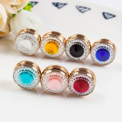 China 2021 Fashionable Muslim Hijab Pins Malaysia Hot Sale Fancy Brooches Diamond Crystal Decorated Scarf Pins Magnet for sale