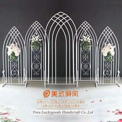 China Factory new green vertical wall LG20181120-1 style wedding metal screen for wedding backdrop and decoration for sale