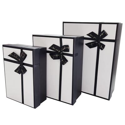 China Wholesale Custom Recyclable Luxury Cardboard Sets Gift Box With Ribbon for sale