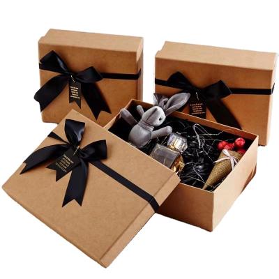 China Recyclable Wholesale Custom Design Rigid Cardboard Set Paper Gift Box With Lid for sale