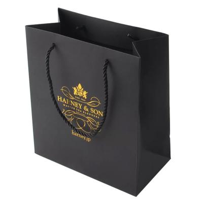 China Recyclable Customized Logo High Quality Beautiful Gift Paper Bag Packaging for sale