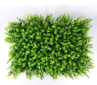 China Wholesale Wedding Backyard Artificial Backyard Hedge Lawn Wall Decoration Green Plant Grass Flower EUCALYPTUS Plant Wall for sale