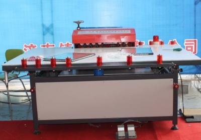 China Equipo de cristal aislador horizontal, máquina de la prensa del rodillo para la doble vidriera en venta