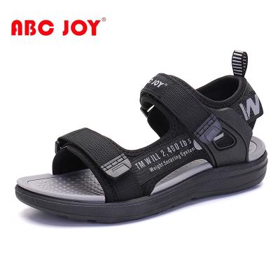 China 2021 Summer New Light Weight Flat Sports Outdoor Indoor Beach Anti-skid Sandals For Boys for sale