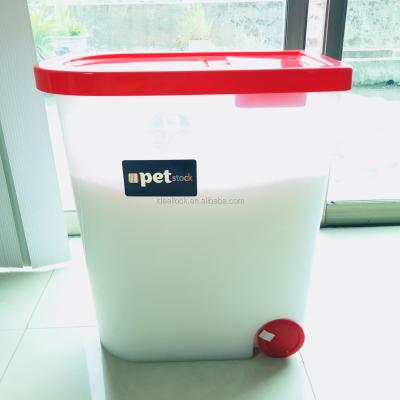 China 31L Pet Food Storage Container Viable Hot Selling Large Pet Food Storage Box for sale