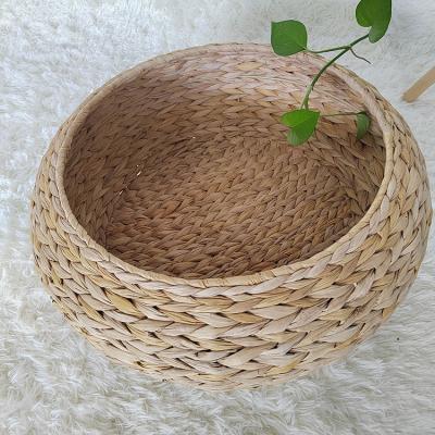 China Breathable 2022 Nests Best Selling Natural Woven Water Hyacinth Pet Sleeping Dog Cat Bed Small Pet Bed for sale