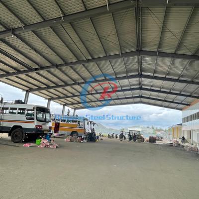 China Cobertura do campo de basquetebol ao ar livre, estádio de estrutura de aço resistente à venda