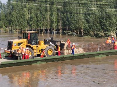 China Aufgespürte Militärponton-Brücke der Lasts-72t/Militärfloßbrücke zu verkaufen