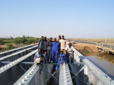 China Prefabricated Steel Girder Bridge Heavy Capacity With composite bridge deck for sale