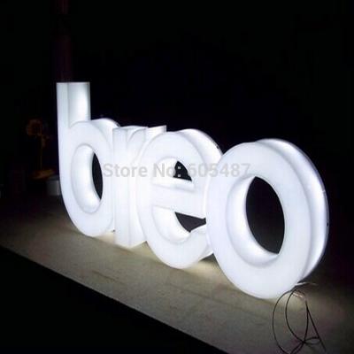 China Custom 3D Outdoor LED Acrylic Letters Illuminated Advertising Display Business Signs Letters for sale