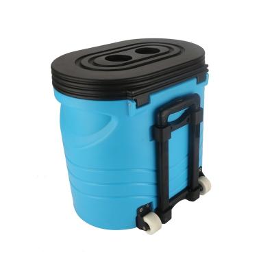 China Waterproof Roto Molded Ice Cooler Box For Fishing Camp With Wheel for sale