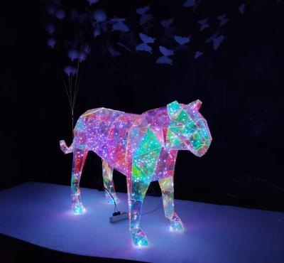 China Colorful 3D Tiger in Sculpture Colorful Fantasy Film with LED Lights for Christmas Wedding Decoration for sale