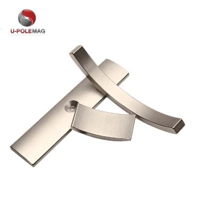 China Persoonlijke tolerantie N50 boogsegment Neodymium Permanente Magneet voor windturbine Te koop