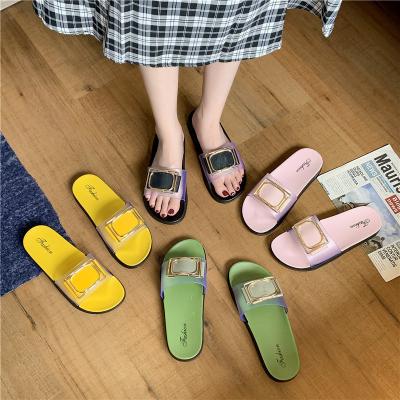 China Fashion Anti-skid Cool Flat Platform Summer Factory Supply Square Buckle Women Beach Slippers for sale