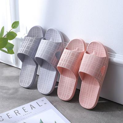 China 2021 Wholesale Female Hotel Bathroom Slippers Household Couples Breathable Indoor Non-slip Soft Bottom Slippers for sale