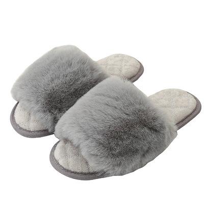 China 2021 Breathable Autumn And Winter Woolen New Women'S Slippers Indoor Sharpening Rabbit Fur Cotton Slippers Large Size Women's Slippers for sale