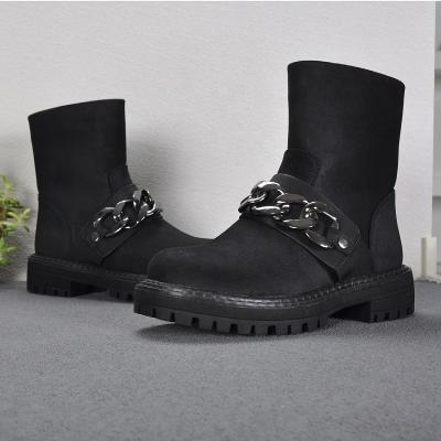 China Around 2022 New Factory Direct Leather Waterproof Women Martens Rejects Winter Shoes Ladies Platform Boots for sale