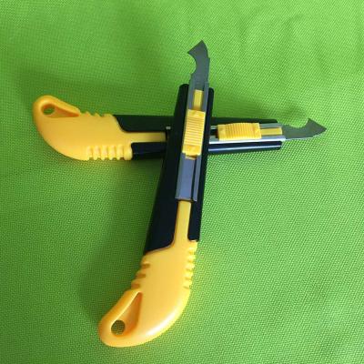 China Multi Functional Blade Plastic High Quality Hook Cutter SK5 Pocket Safety Knife Serving Knife For Model Making for sale