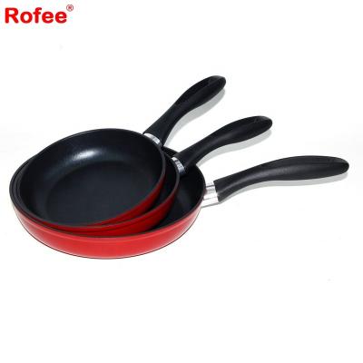 China Durable 3pcs Black Forged Ceramic Coating Full Cover Non Aluminum Induction Bottom Stick Stove Set for sale