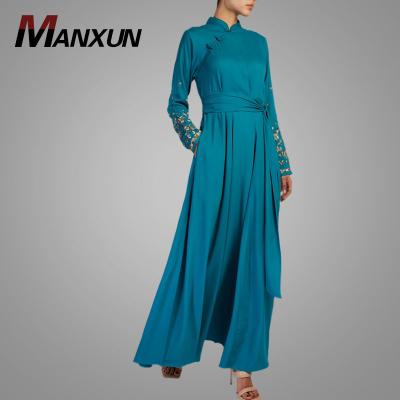 China Muslim Dress Muslim Women Long Dress 2022 Fashion Dubai Embroidery Kaftan Dresses Islamic Clothing Wholesale for sale