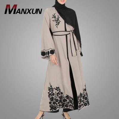 China Islamic Clothing in Dubai Fashion New Arrival Hotsale Elegant Embroidered Islamic Clothing Kimono Dress Long Sleeve Open Front Muslim Women Abaya for sale