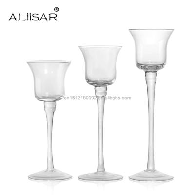 China Hotsale European Clear Wedding Decoration Long Stem Glass Candle Holders for sale