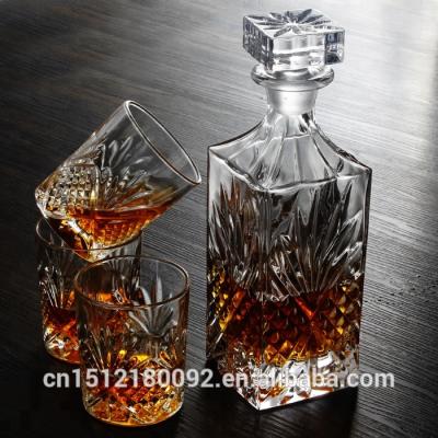 China ALiiSAR's Best-Selling Products Stocked Glass Whiskey Decanter Set for sale