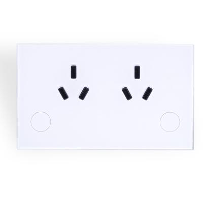 China Remote Control Electric Universal Switches and Electric WIFI Socket Zigbee Wifi Socket Outlets for sale