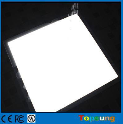 China panel de techo suspendido de luz blanca LED 60*60cm cuadrada en venta