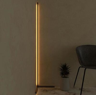 China 140cm Warm White Linear Led Floor Lamp Europese stijl Voor Home Decor Te koop