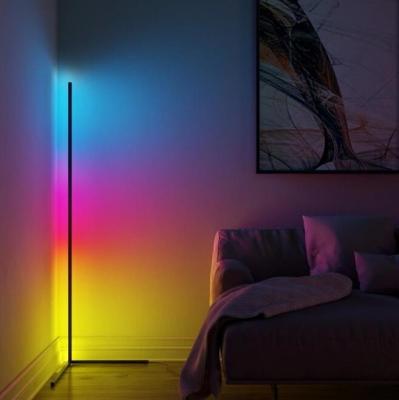 China 140cm Cambio de color Otras luces de LED Esquina Lámpara de suelo lineal en venta