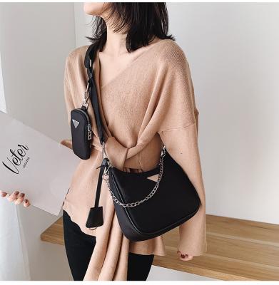 China New Korean Simple Broadband Fashion Women's Daily Life Shoulder Chain Messenger Three In One Bag for sale