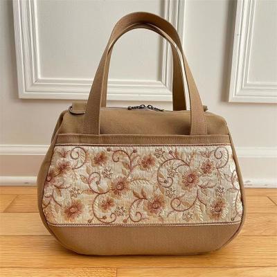 China Fashion Customized Embroidery Canvas Bags Wholesale 2023 Handbags Ladies Luxury for sale