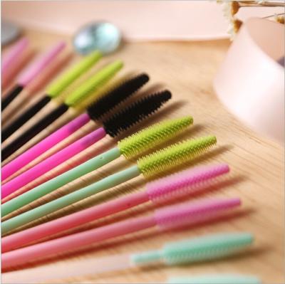 China Other Wholesale Makeup Tools Cosmetic Mascara Brush, Disposable Pink Eyelash Mascara Wand With Plastic Handle for sale