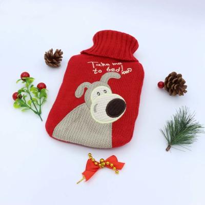 China Christmas Gift 1000ml Rubber Water Bag With Cover zu verkaufen