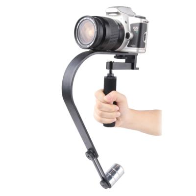 China Comfortable Handheld Grip VV-12 Steadicam Camera Gimbal Stabilizer Handheld Camera Mount for SLR Camera for sale