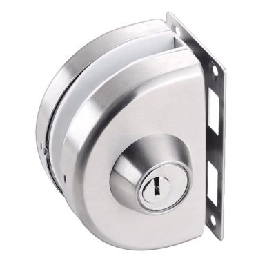 China New Arrival tempered glass double exterior doors glass gate lock en venta