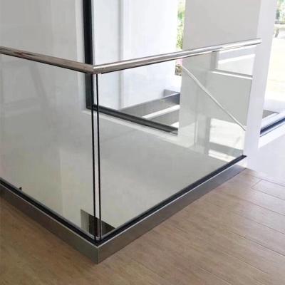 China Modern Frameless Stainless Steel U Channel Glass Railing For Balcony for sale