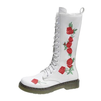 China Other New Fashionable Leather Hand-sewn Decoration Women's Embroidered Women's Boots for sale