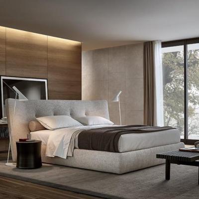 China Soft Bed Italian Style Contracted Bedroom Furniture Fashionable Line Bed for sale