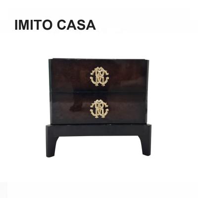 China Brown Nightstand Bedside Table Solid Wood Postmodern European Luxury Bedside Table / New Design Italian Luxury Furniture Quality for sale