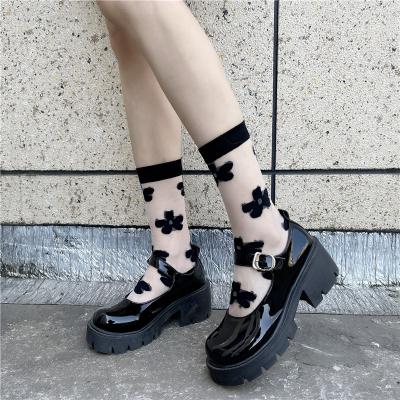 China Breathable Cute Thin Transparent Girls Summer Socks Soft Floral Lace Flower Lace Hoops White Mid Tube Silk Stockings Korean Socks for sale