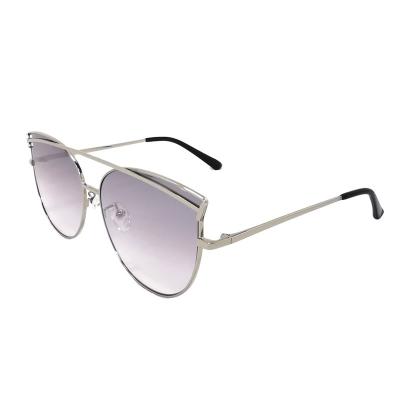 China Women's sunglasses 2021 TOP Polarized wholesale women sunglasses ladies 90s metal frame sunglasses hot sale silver luxury metal sunglasses for sale