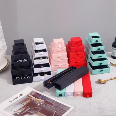 China Recyclable Custom Luxury Pull Out Sliding Wig Sleeves Gift Jewelry Drawer Box Packaging for sale