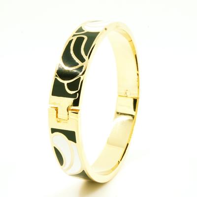 China Latest Design Fashionable Girls Gold Bangles Fashion Gold Plated Bangles Jewelry for sale