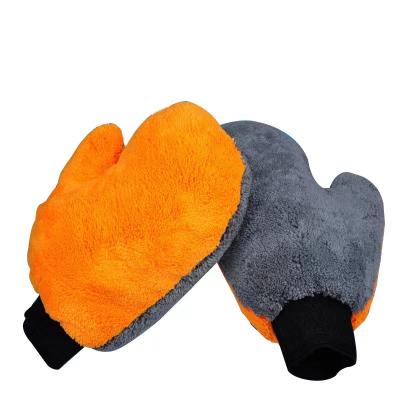 China Super Dirt-removing Power Hot sale multifunctional household cleaning gloves Bear paw thumb double coral velvet car washing gloves for sale